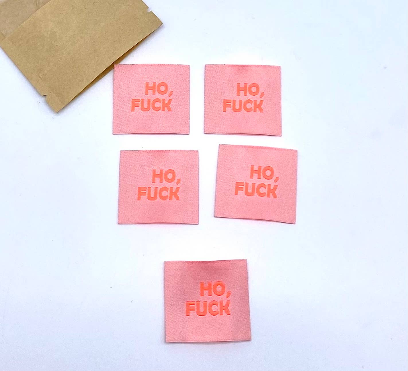 Étiquette à coudre : HO FUCK - Fluo